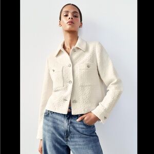 TEXTURED JEWEL BUTTON JACKET